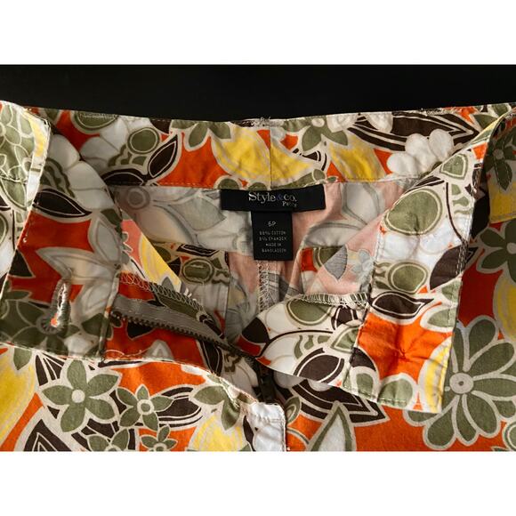 STYLE & CO. Multicolored Floral Cargo Crop Pants sz 6P - Picture 3 of 12